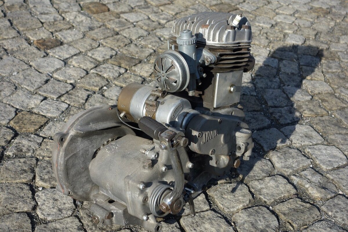 Jawa 350 sv motor - 2