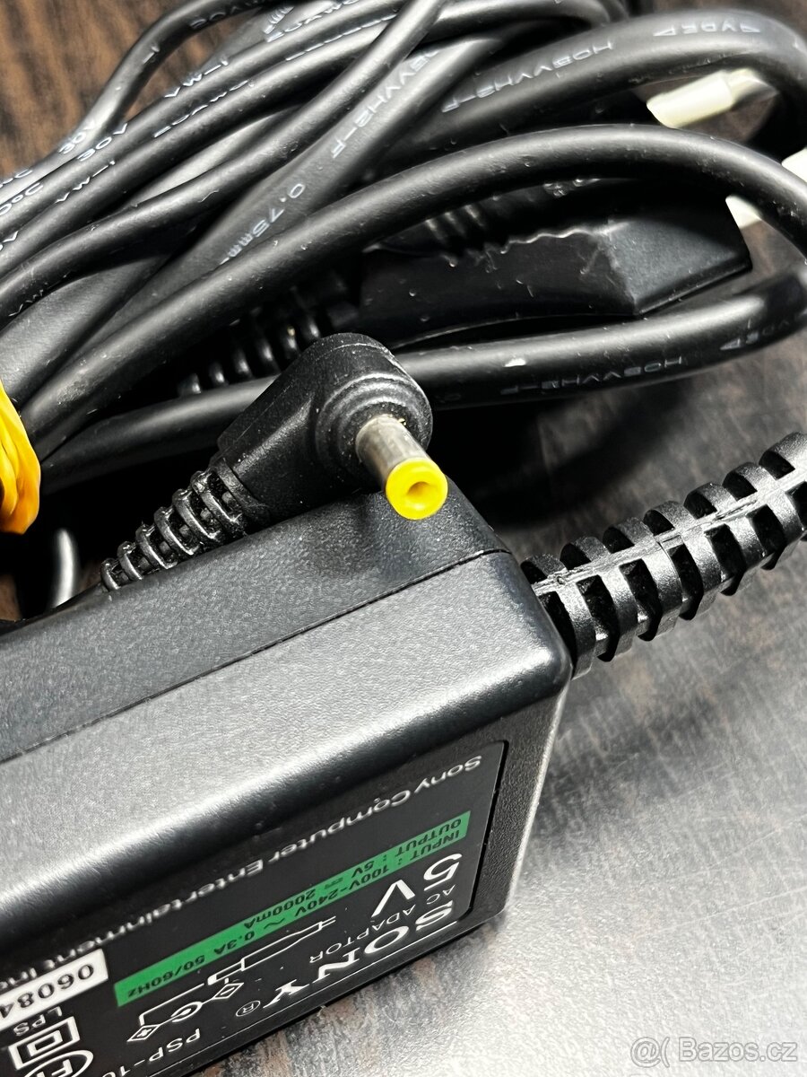 Nabíječka pro Sony PSP - 2