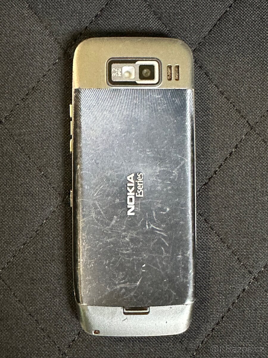 Nokia E52 - 2