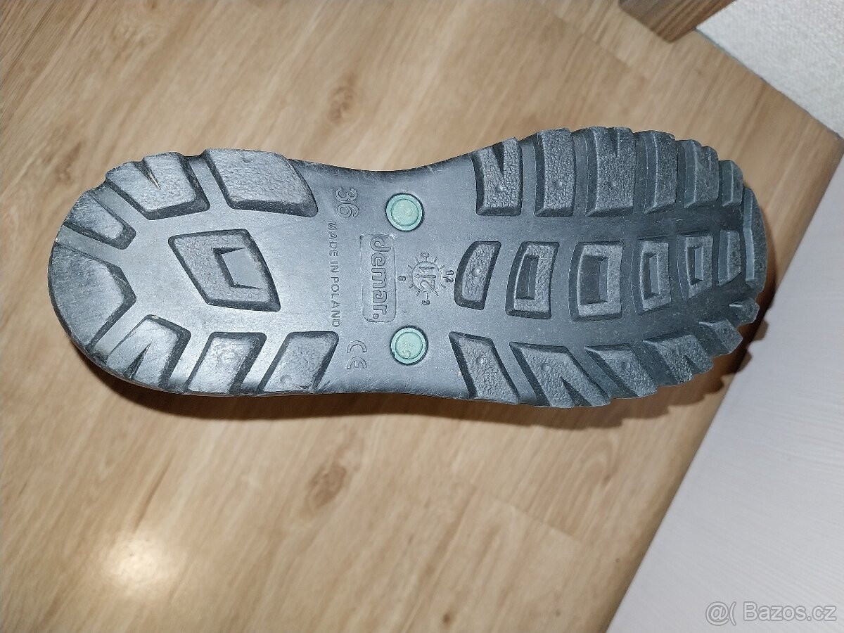 gumáky demar vel. 36 - 2