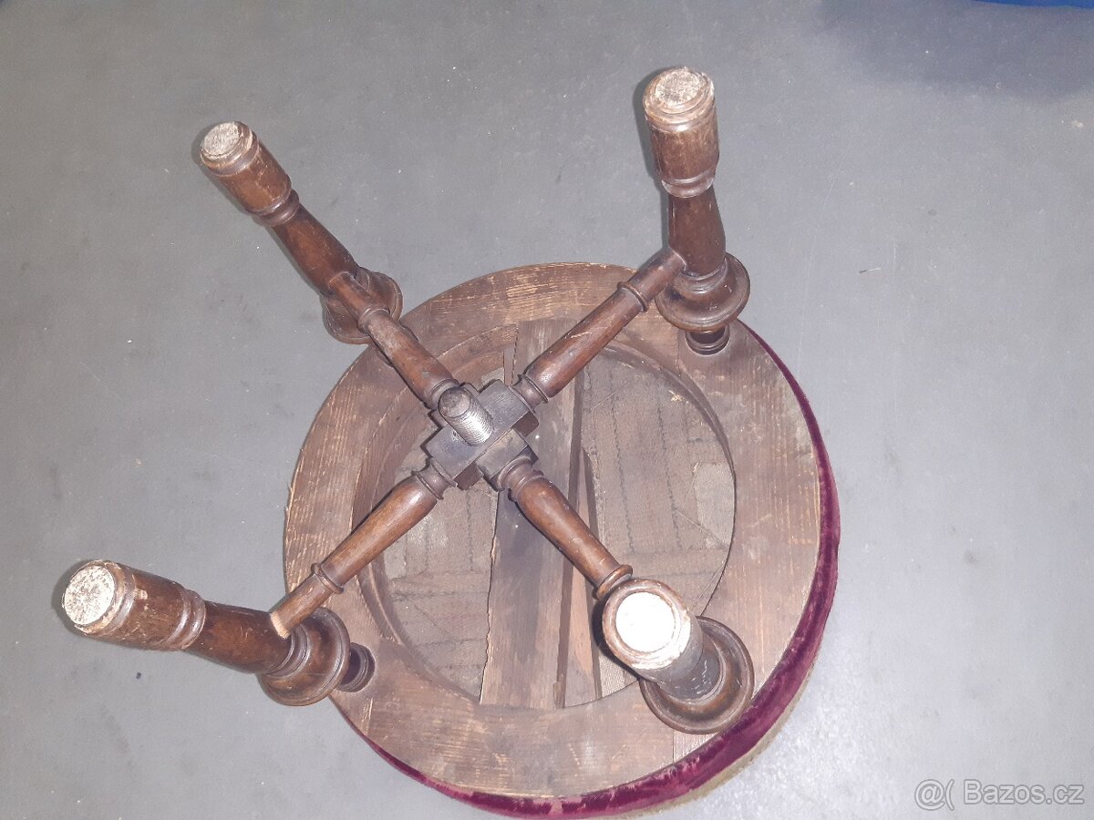 starožitná stolička - 2