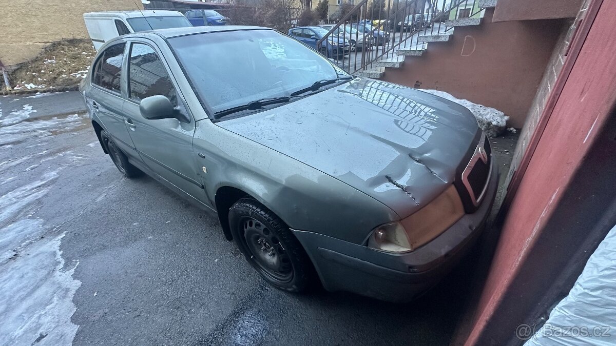 Octavia 1 81kw rok 2003 - 2