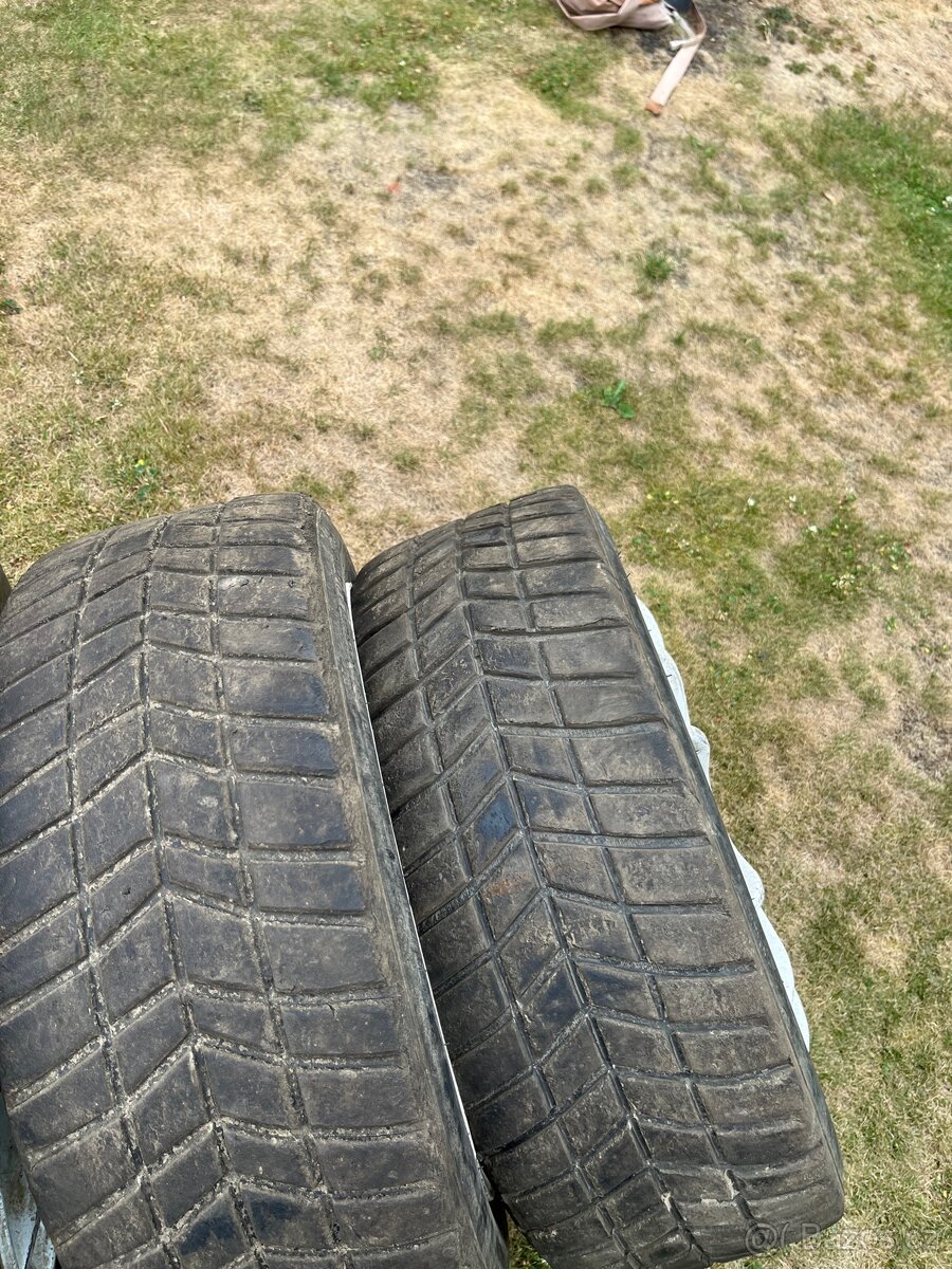 mokré rally pneu hankook R16 - 2