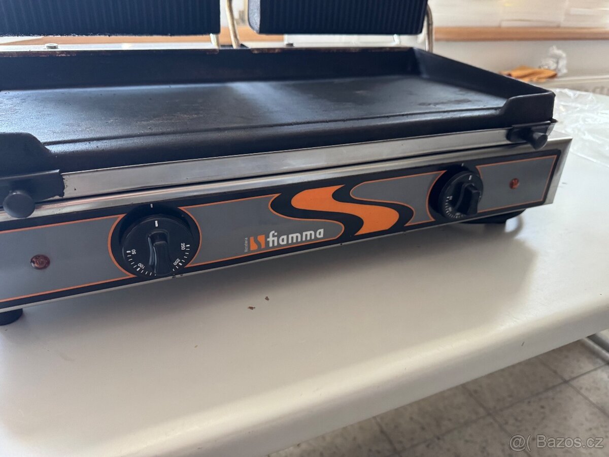 Kontaktní gril Fiamma - 2
