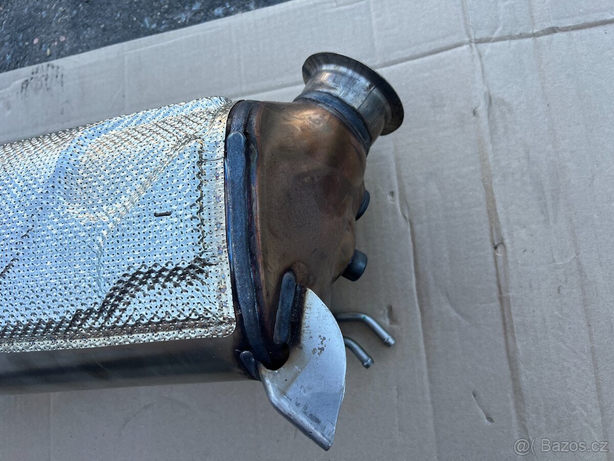 BMW 5er G30/G31 520D DPF filtr 8587749 - 2