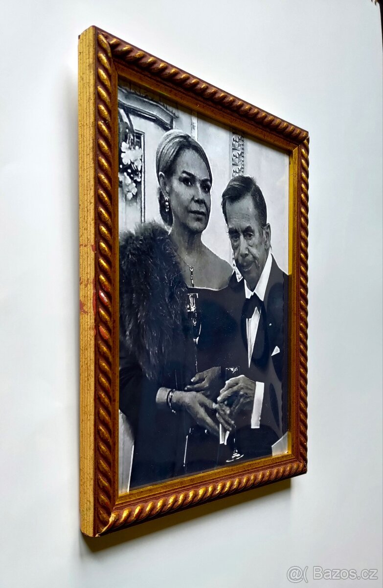 PREZIDENT VÁCLAV HAVEL S MANŽELKOU / 2011 / - 2