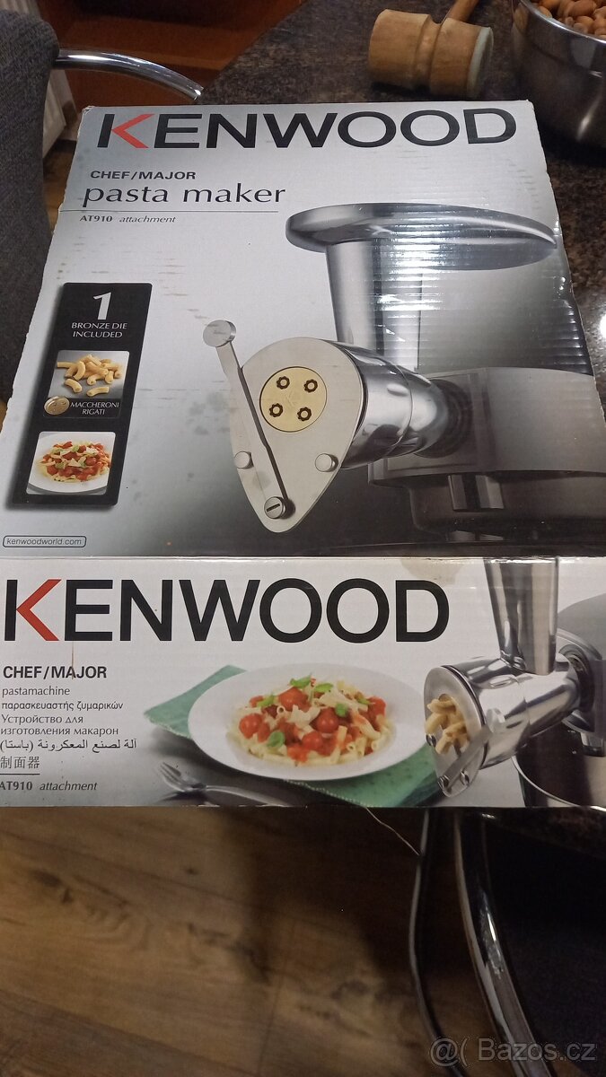 robot KENWOOD - 2
