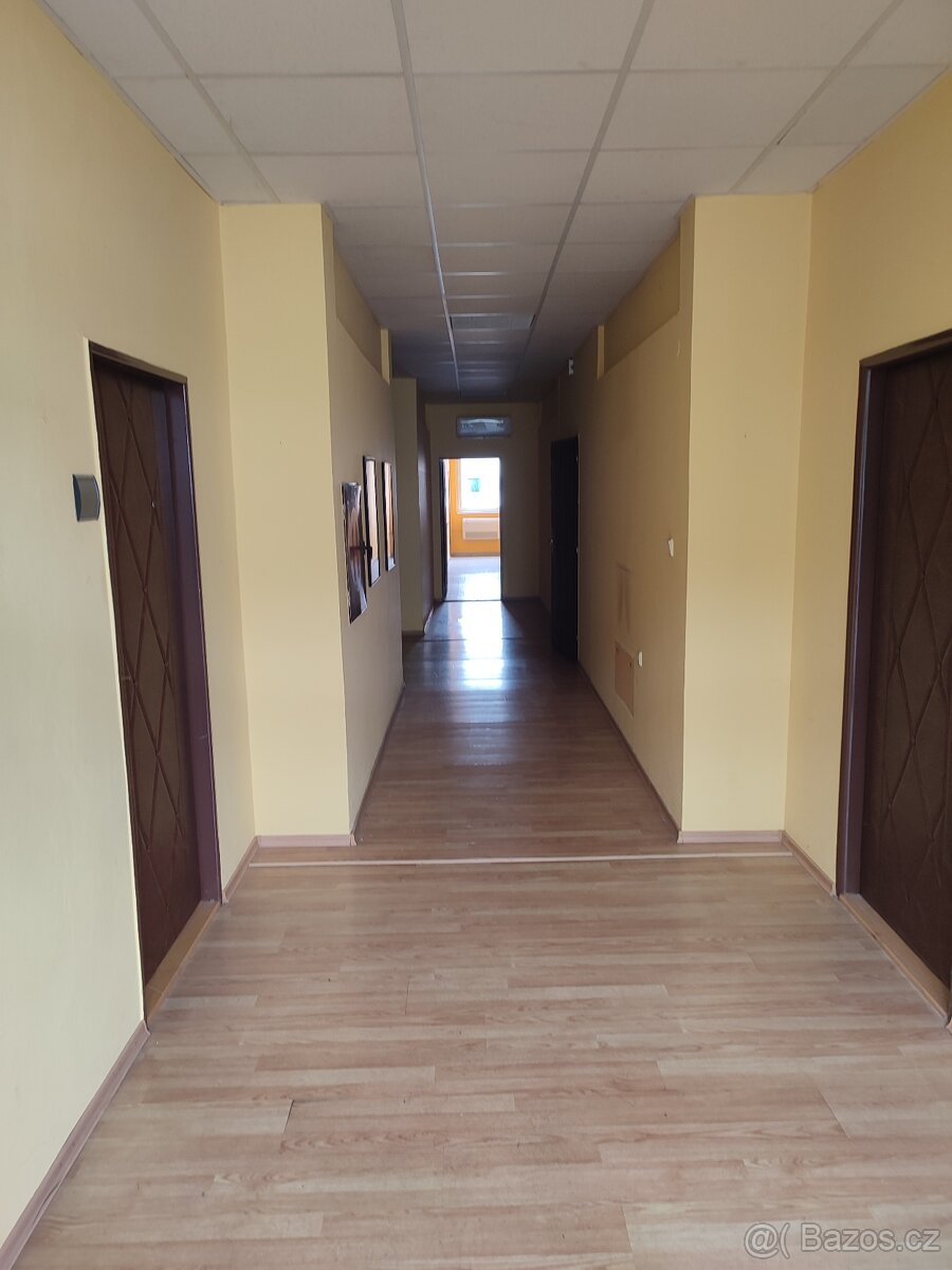 Pronájem kanceláře - 2