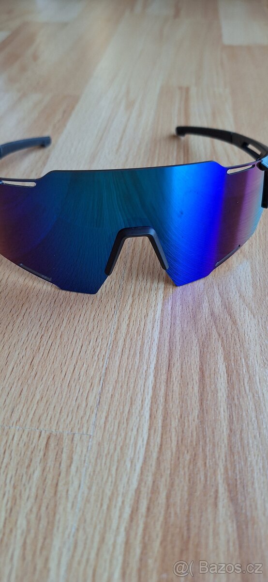 NOVÉ moderní sportovní sluneční brýle - 2