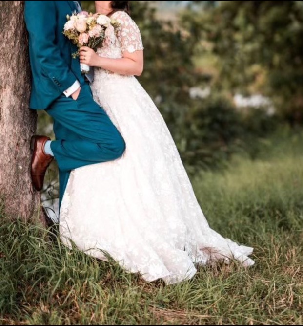 Svatební šaty velikost M-L - 2