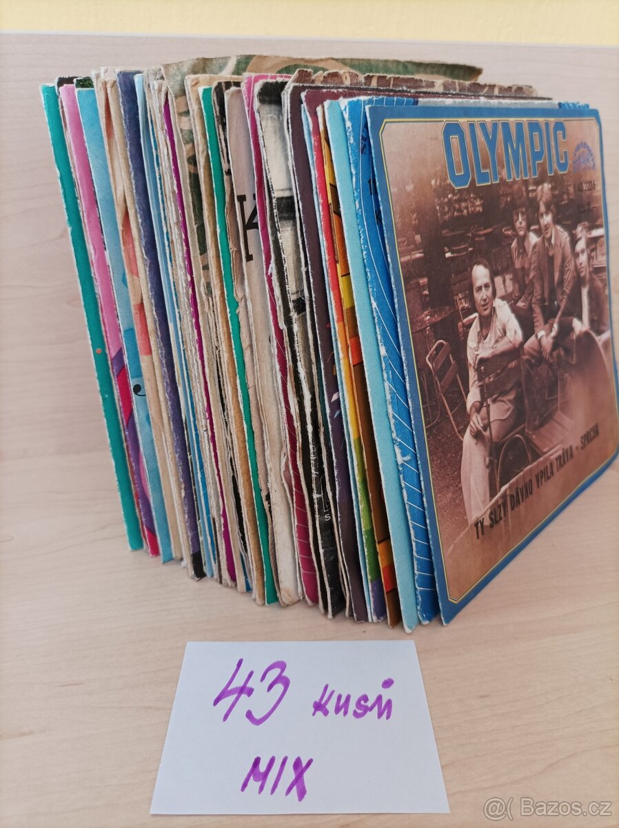 GRAMO DESKY singly od r. 1965... velmi ZACHOVALÉ - 2