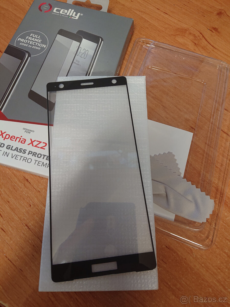 Bezpečnostní sklo pro Sony Xperia XZ2 černé - 2