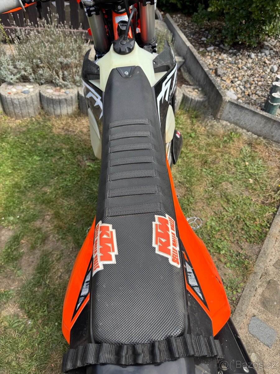 Ktm sedlo factory - 2