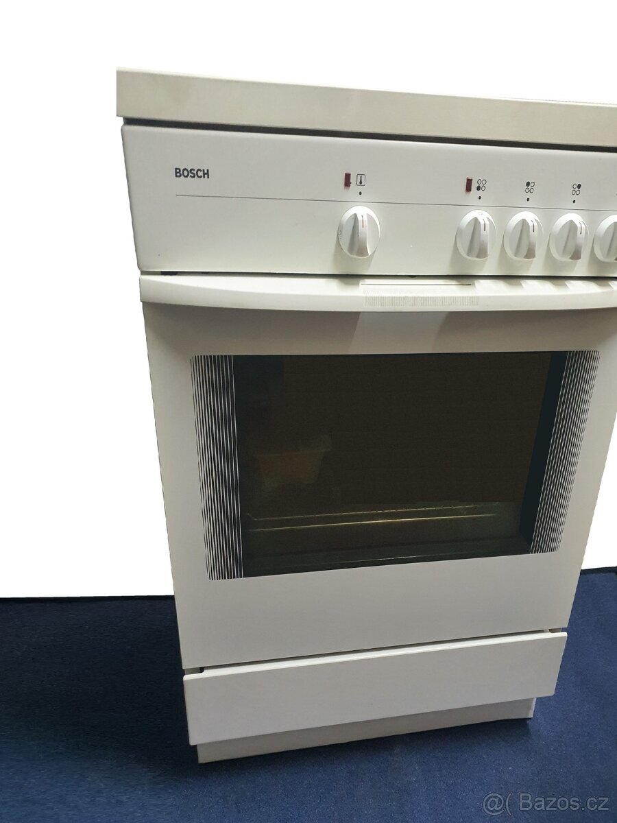 značkový široký 50cm sporák BOSCH sklokeram.deska - 2