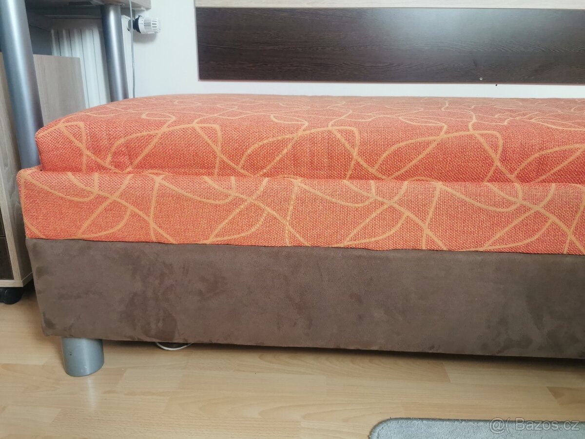 Čalouněné jednolůžko 90/200 - 2