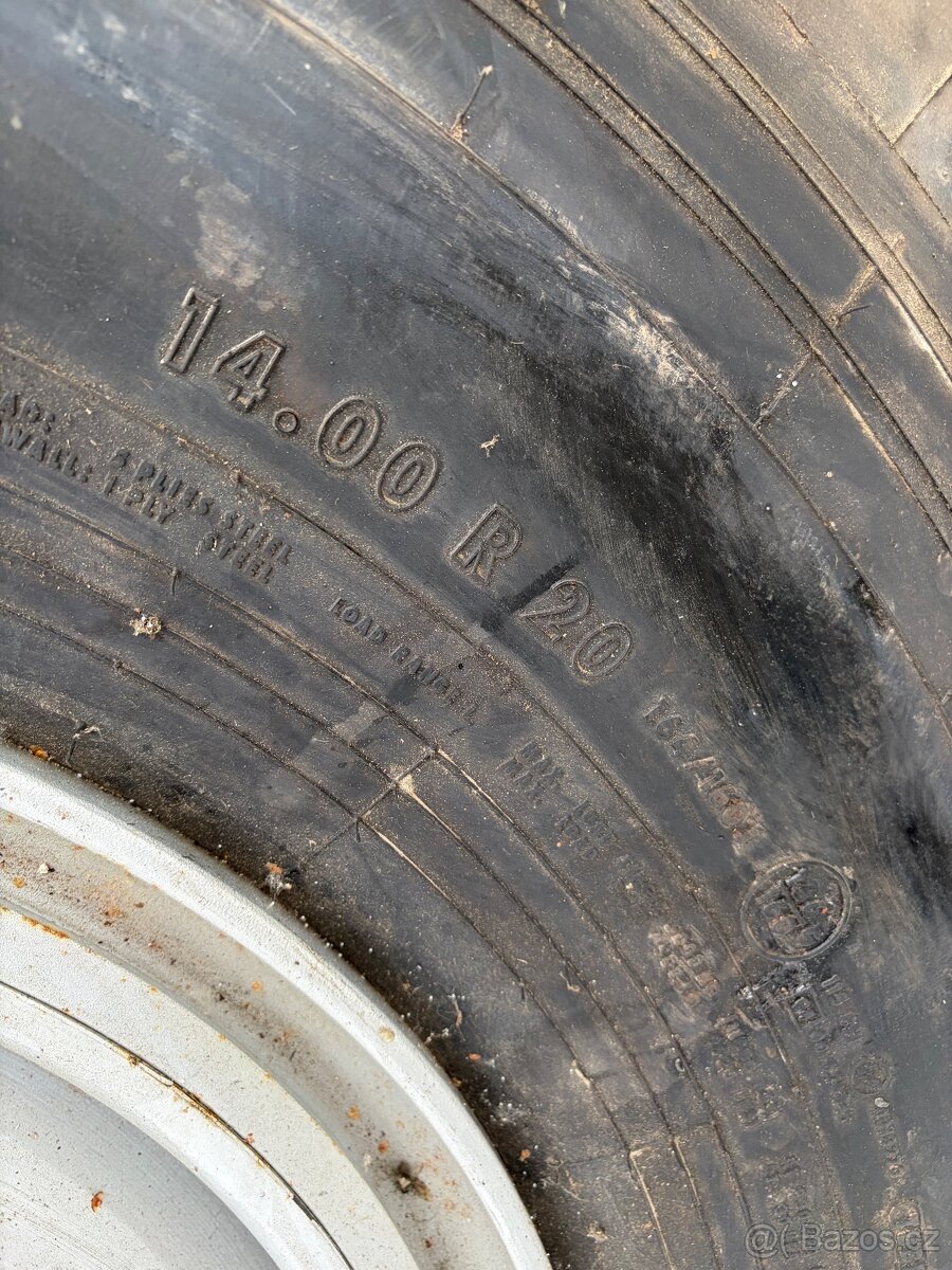 Continental 14.00 r20 - 2
