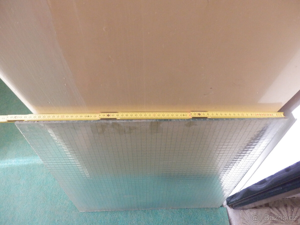 Drátěné sklo ke střešnímu výlezu - 2