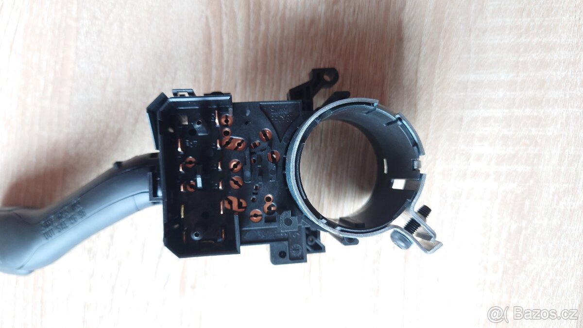 Levá páčka světel 8L0953513G - 2