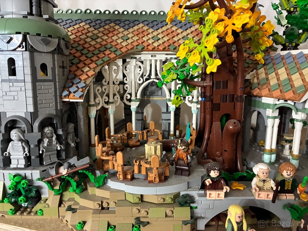 4 otevřené a postavené LEGO sety - 2