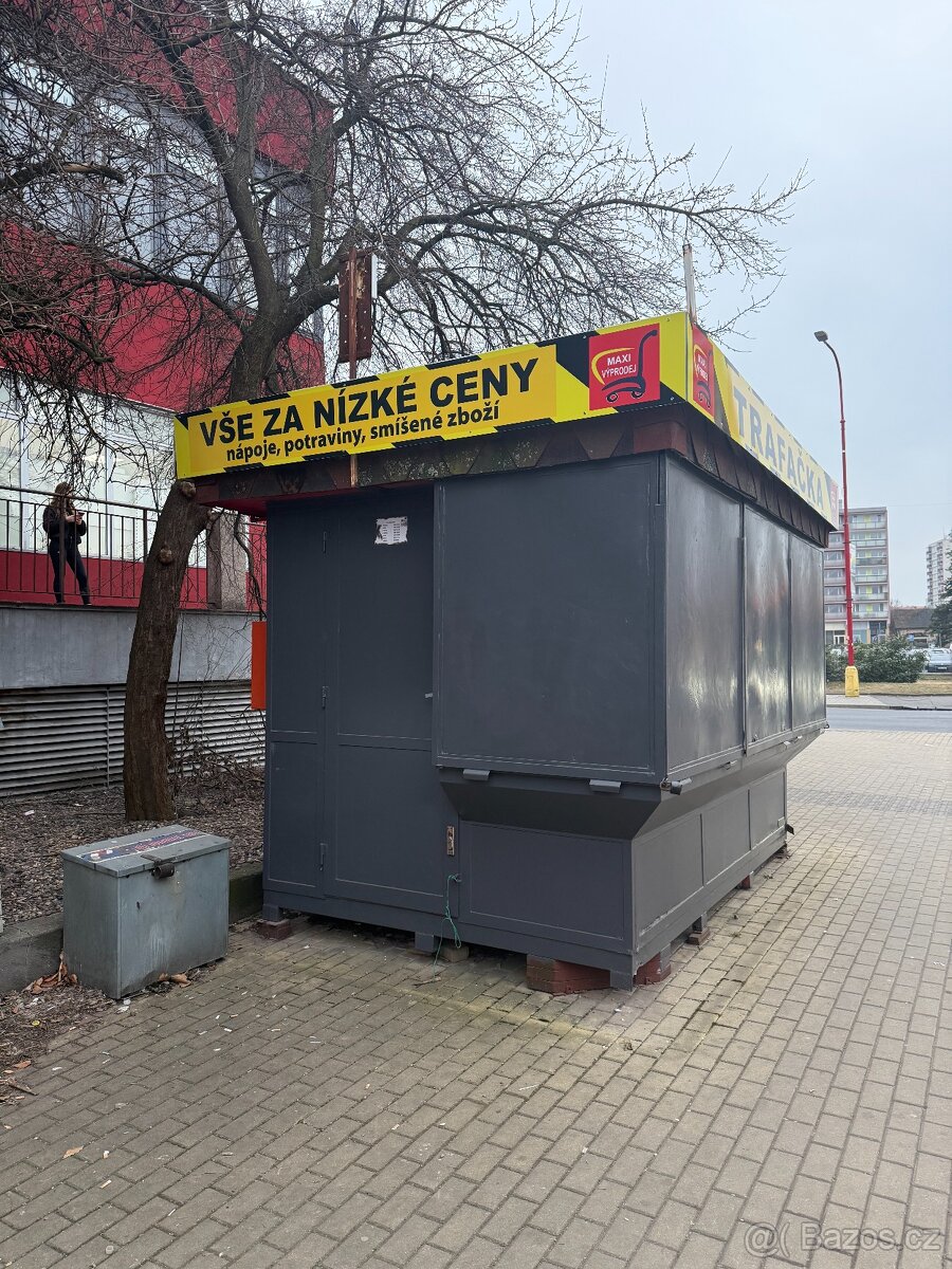 Trafika - obchodní bouda - 2