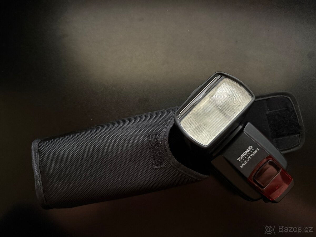 Yongnuo Speedlite YN560 II - 2
