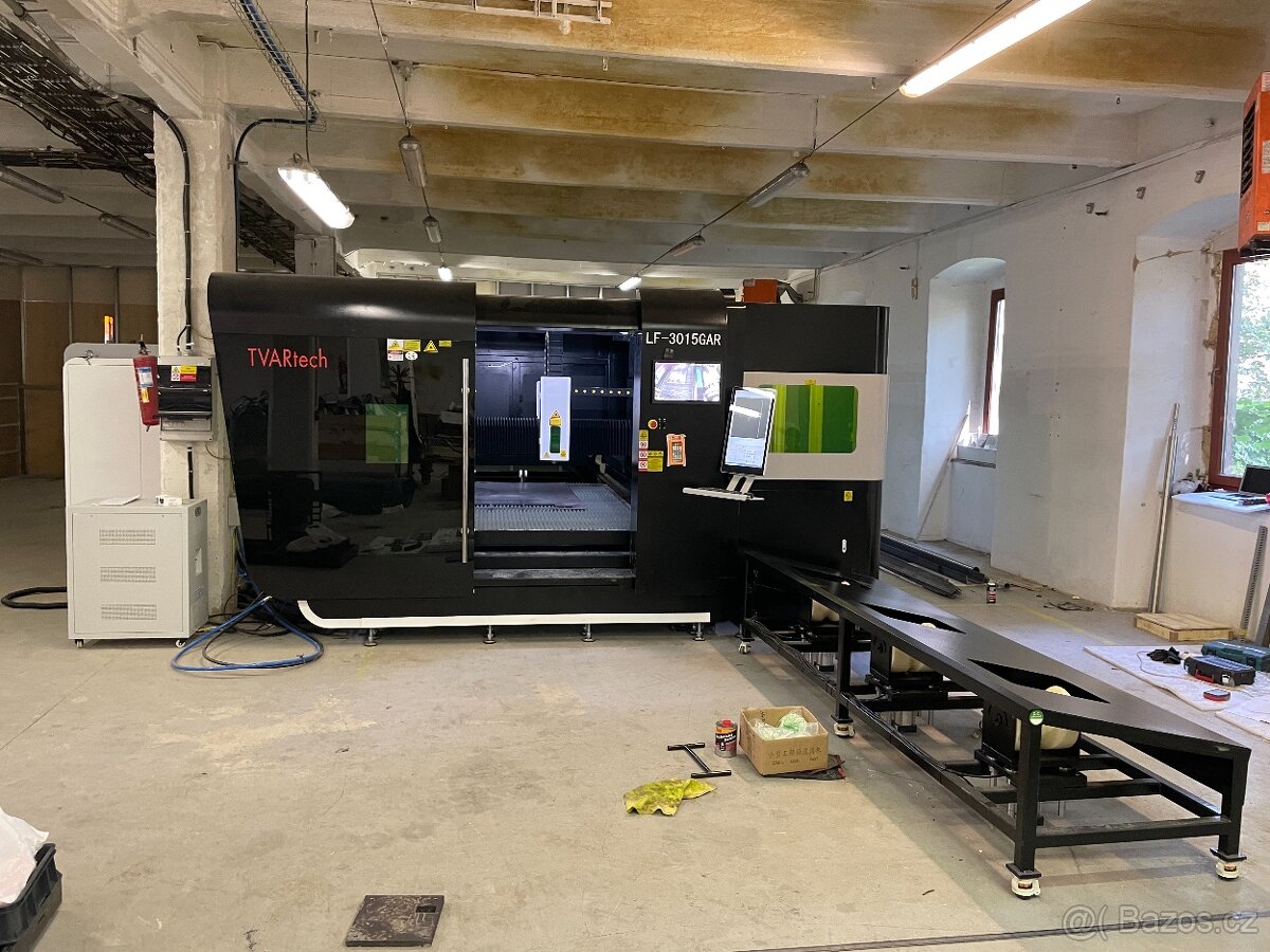 Kombinovaný vláknový laserový pálící stroj TVARcut LF3015GAR - 2