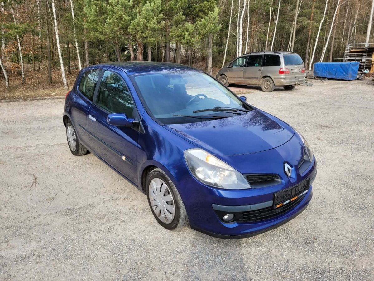 renault clio 1.6 - 2