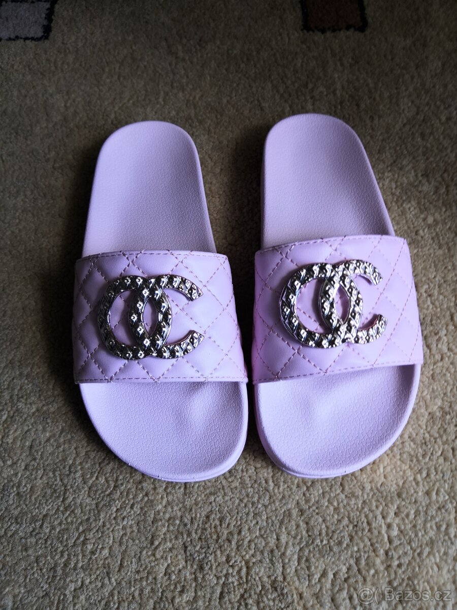 Dámské pantofle - 2