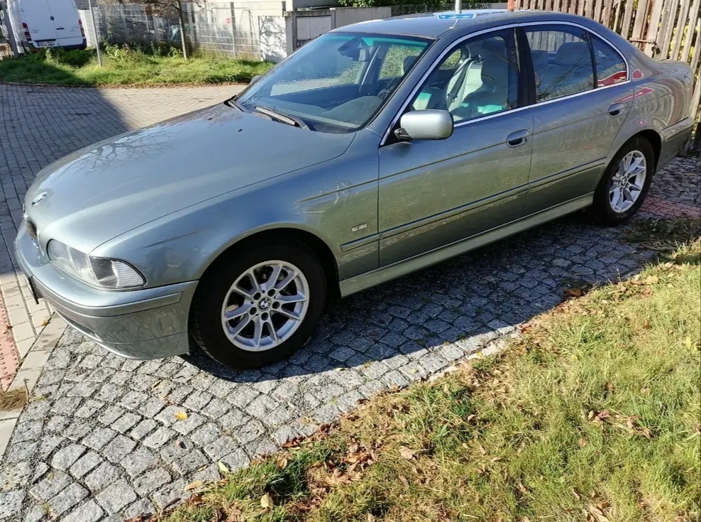Bmw 525i e39, 277 tis/km - 2