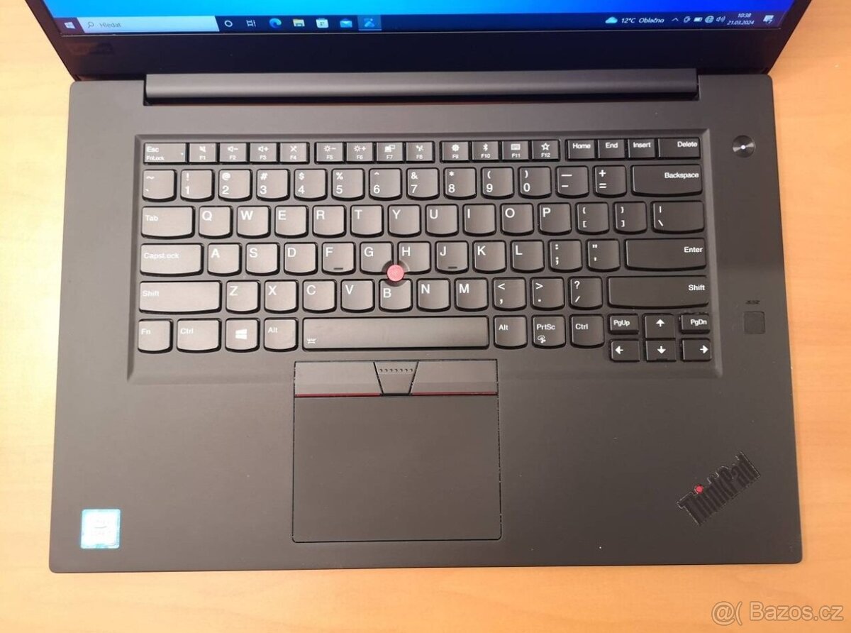 lenovo ThinkPad P1 - i7 24GB 1TB P1000 - 2