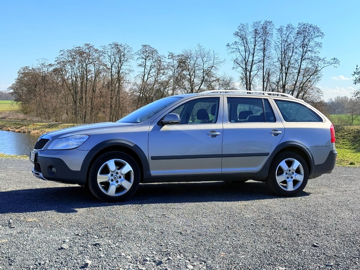 Škoda Octavia Scout 4X4 TDi - 2