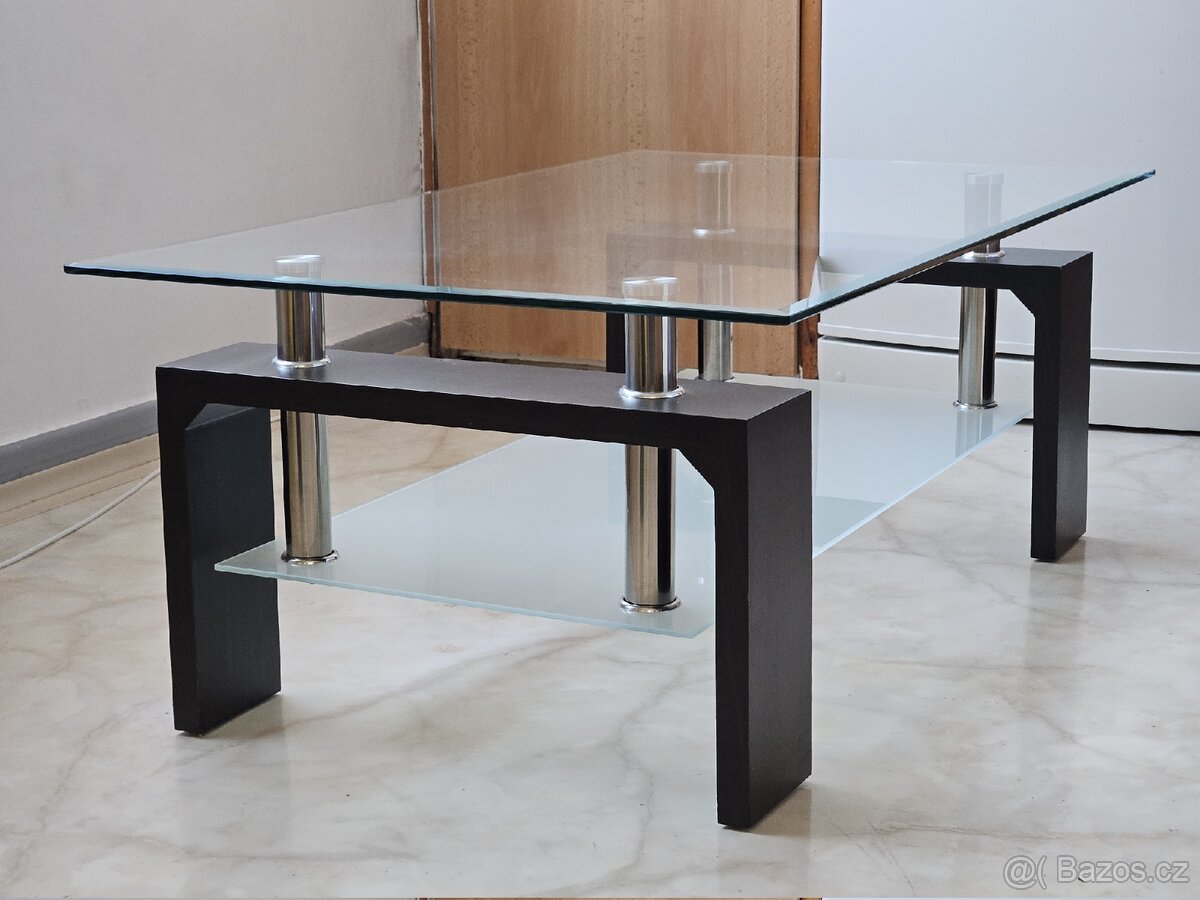 Skleněný konferenční stolek do obýváku - 2