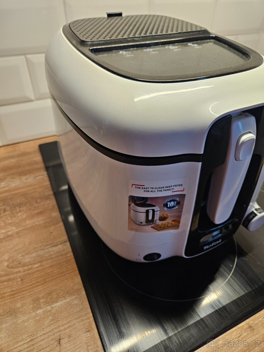 Fritéza TEFAL FR 314030 - jako nová - 2