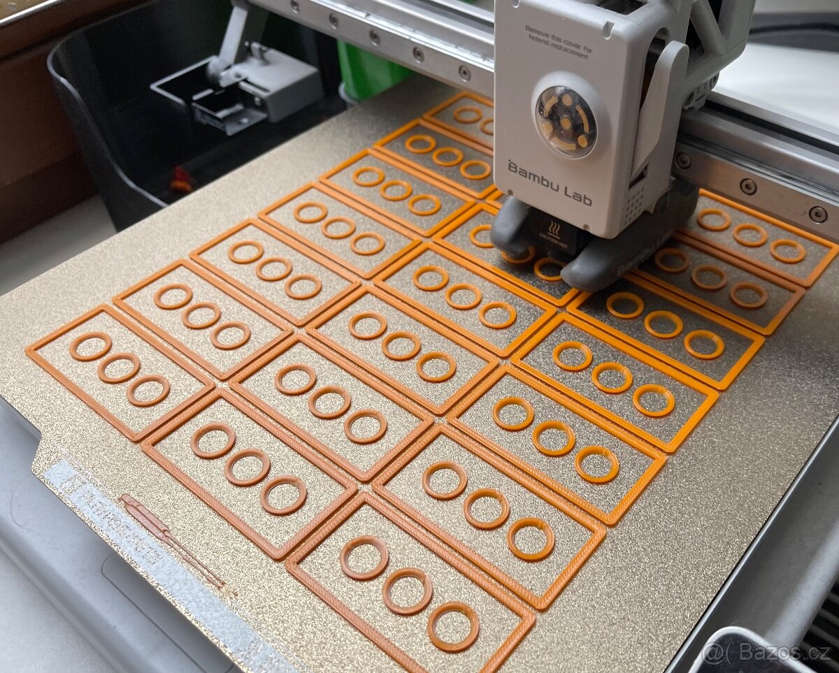 Prodám 3D tiskárnu Bambu Lab A1 combo - 2