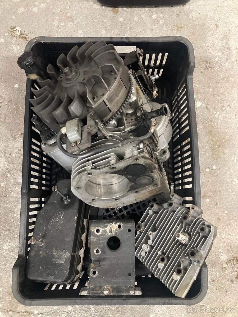 Motor Briggs & Stratton - 2