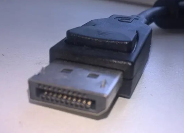Nový kabel Display Port - 2