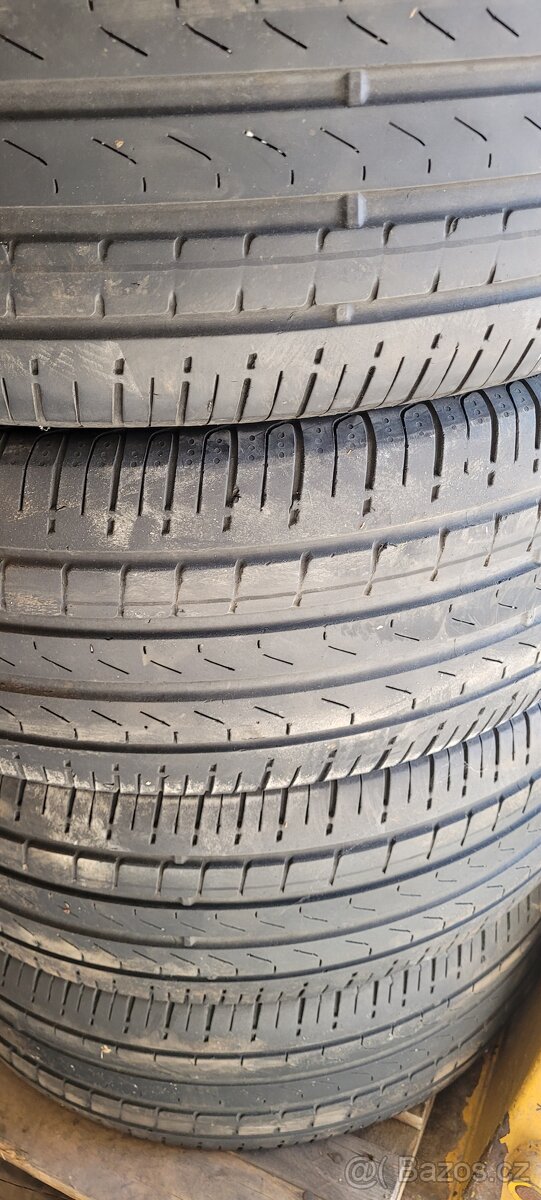 Pneumatiky 235/50 R19 Letní - 2