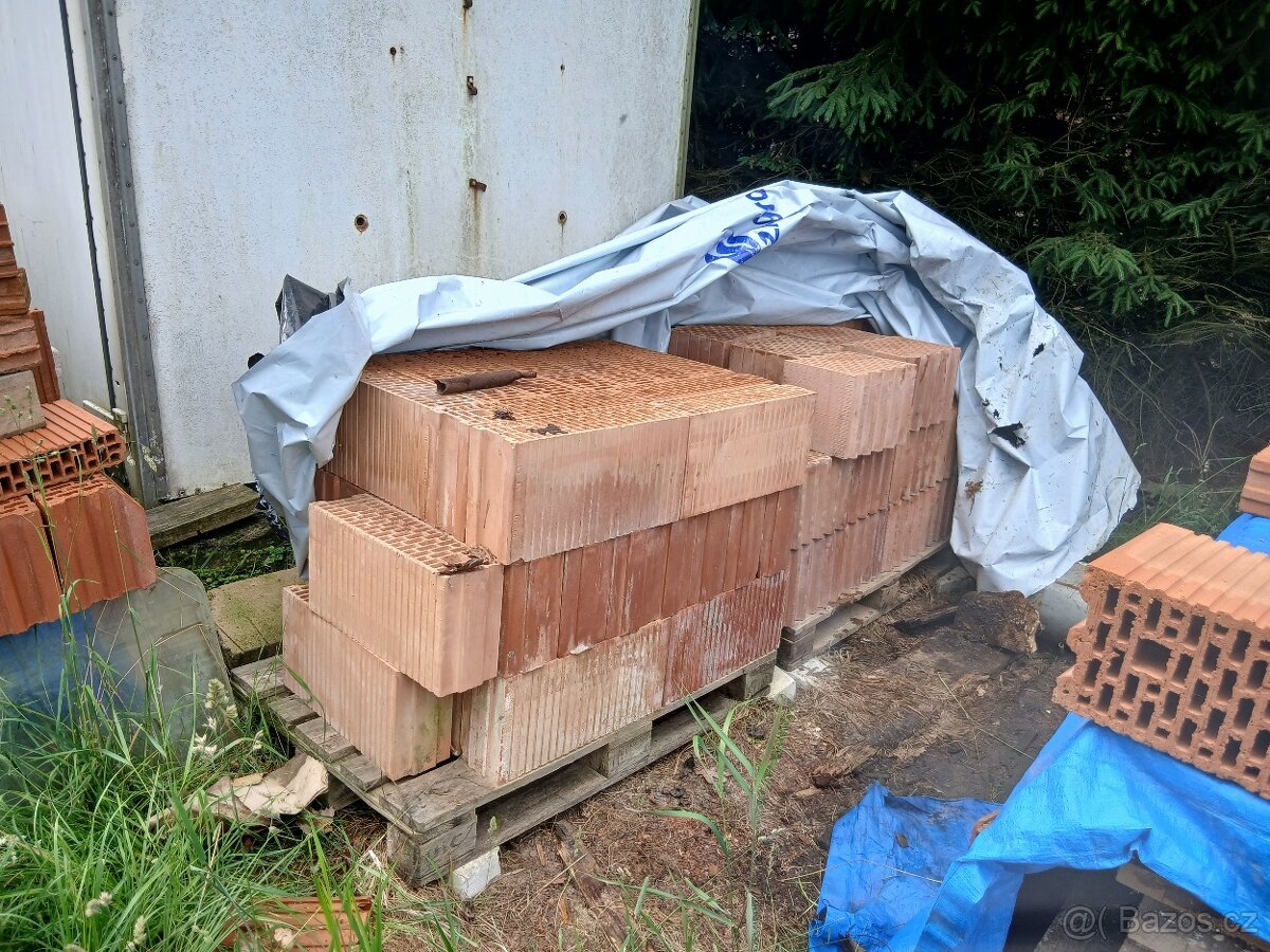 Cihly - 2