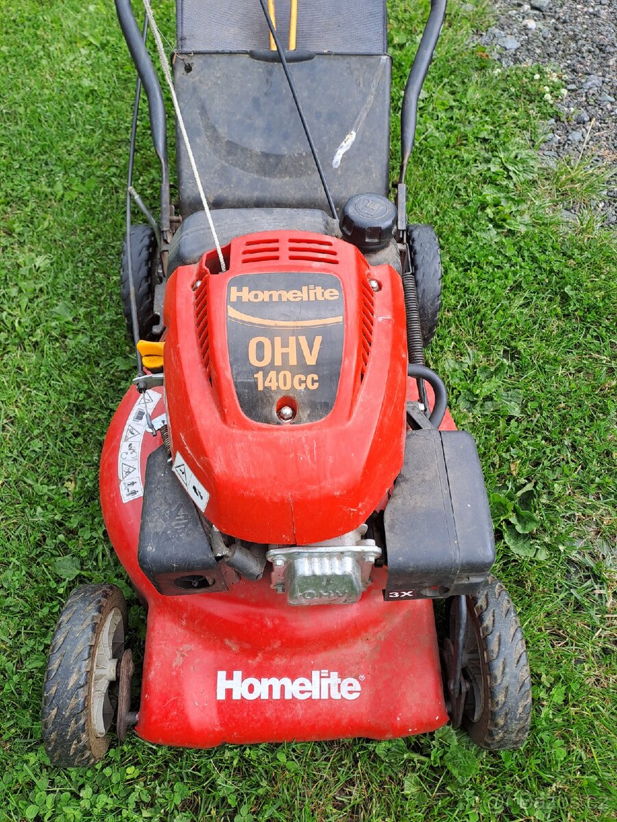 Benzínová sekačka Homelite - 2