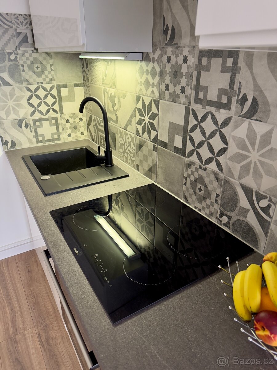 Prodej moderního bytu 2+kk, 40m2 v Mostě - 2