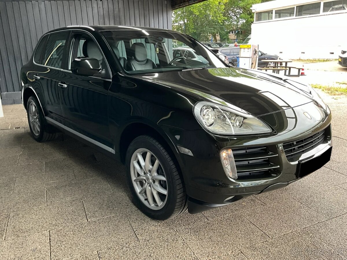 PORSCHE CAYENNE 3.6i-V6 213kW,4X4,DARK OLIVE GREEN perleť