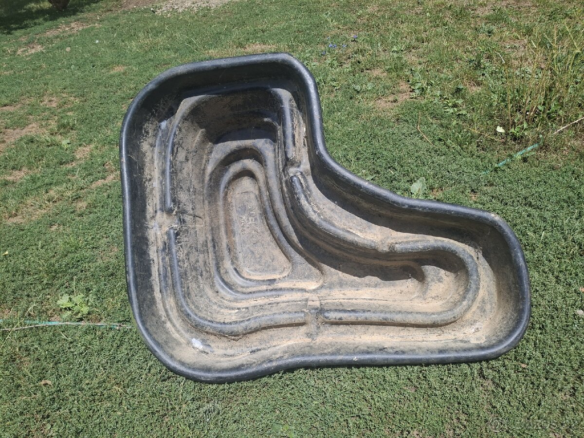 Zahradní jezírko - 2