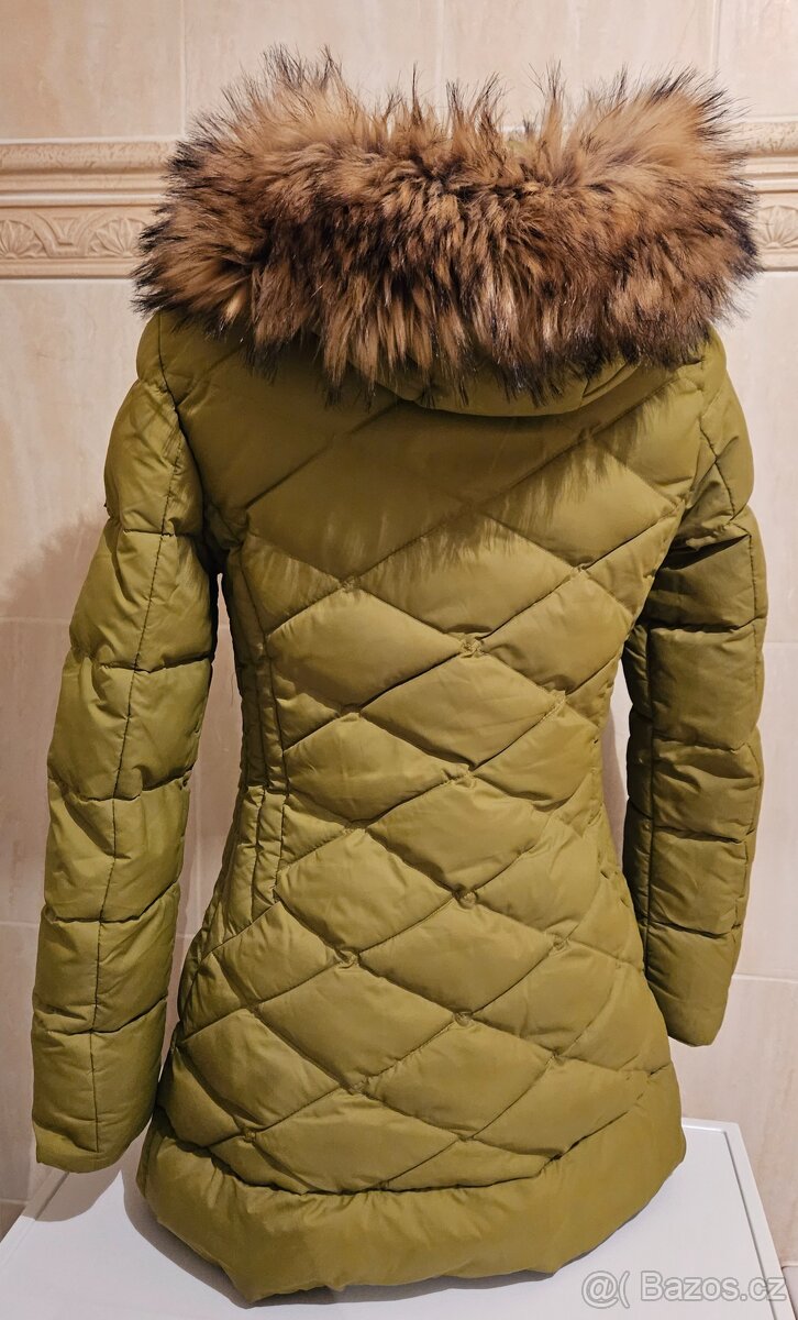 Dámská zelená prošívaná bunda vel. M. - 2