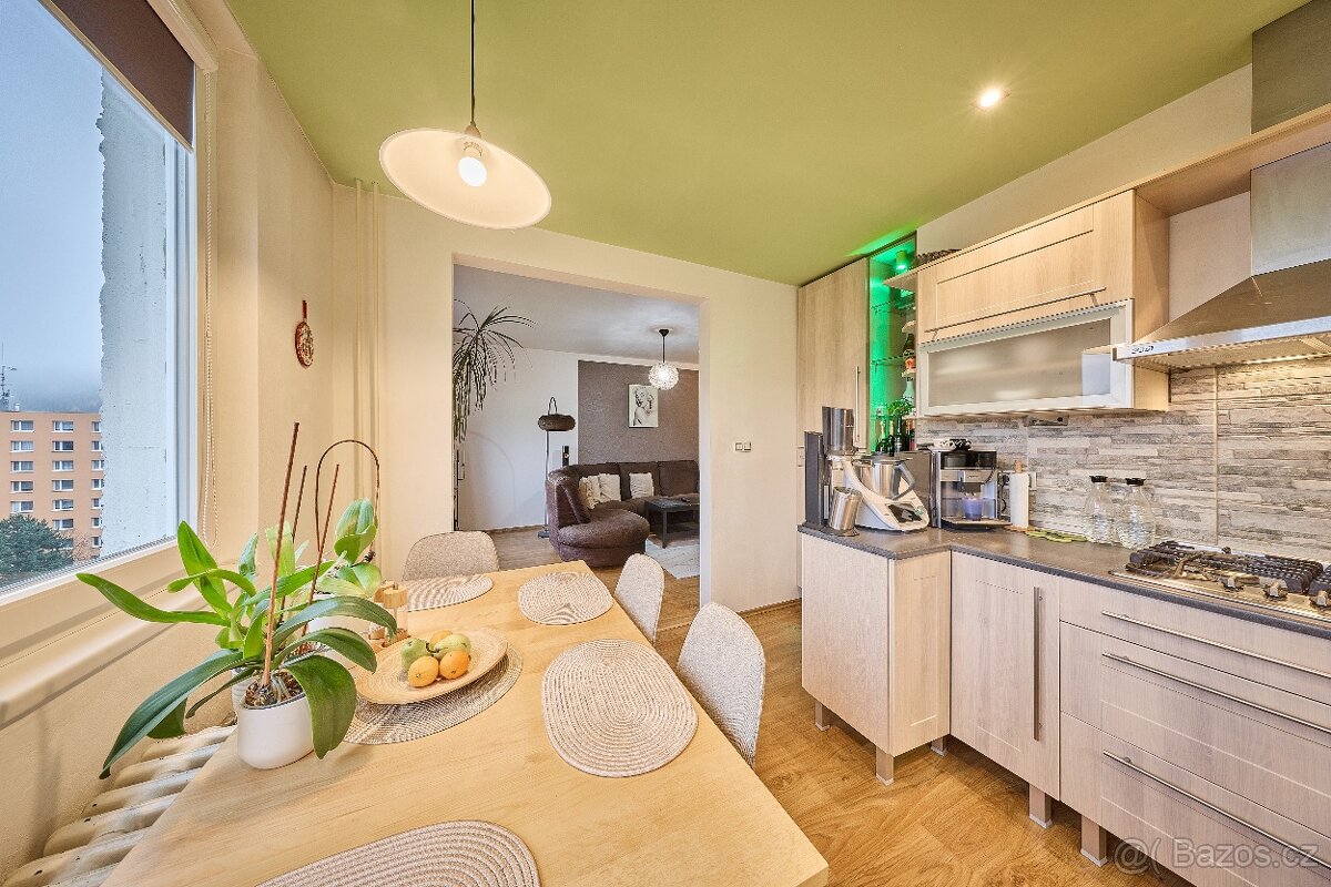 Prodej bytu 4+1 po kompletní rekonstrukci v Trutnově (Sněžen - 2