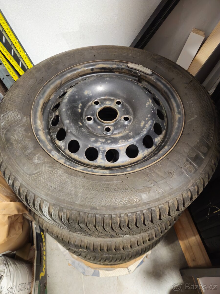 Zimni sada z Oct2 195/65 R15 - 2