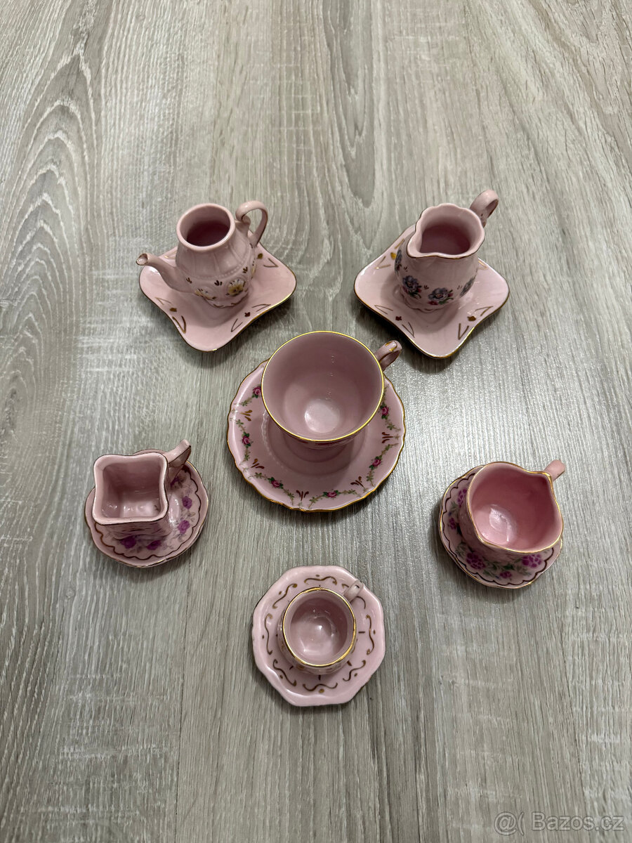 Porcelánový set 1946 zdoben 14 karátovým zlatem - 2
