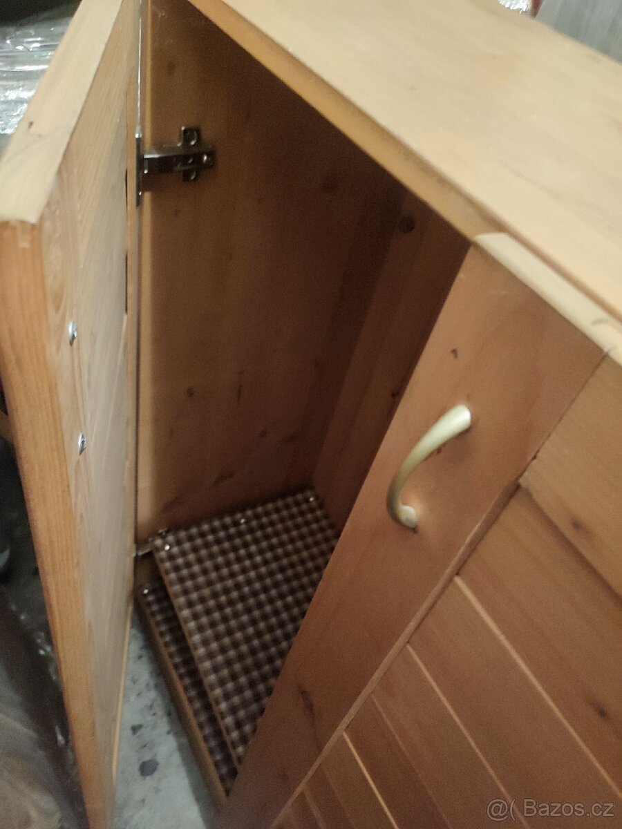 Botník z borovice - 2