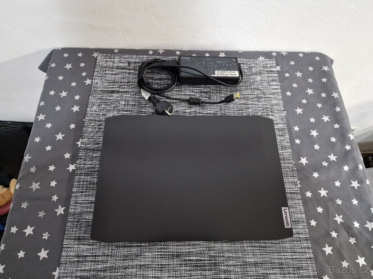8 Jádrový Lenovo Ideapad Gaming 3 na hry filmy hudbu atd - 2