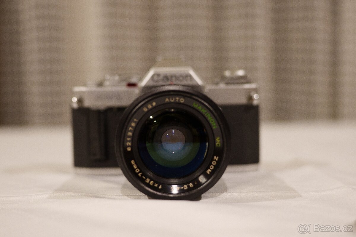 Canon AV-1 - 2