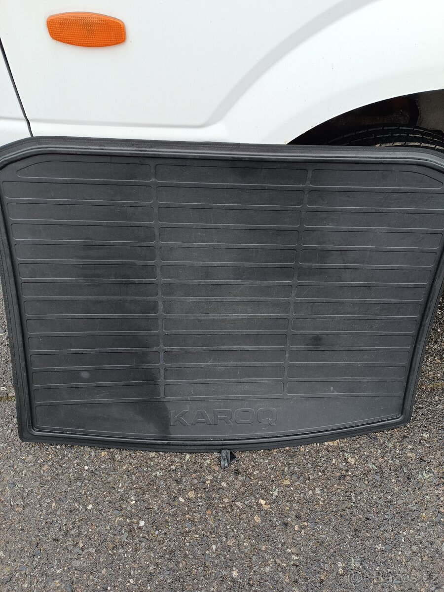 Oboustranný koberec Škoda Karoq a Kodiaq - 2